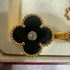 Van Cleef & Arpels inspired Vintage Clover Alhambra ring